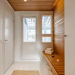 Lakeside Aurora Retreat By Booklapland