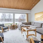 Lakeside Aurora Retreat By Booklapland * Rovaniemi