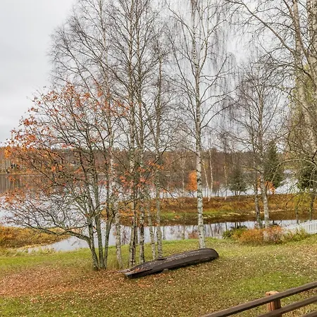 Lakeside Aurora Retreat By Booklapland Рованиеми