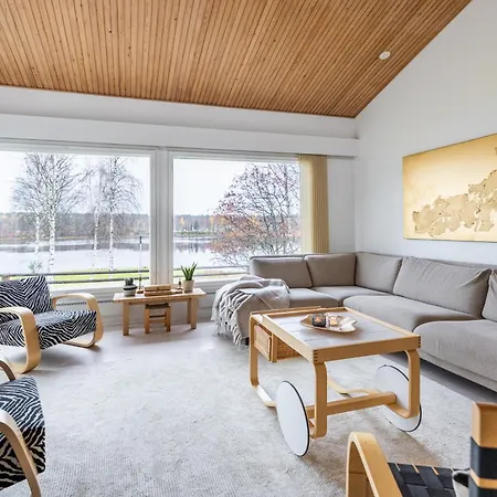 Lakeside Aurora Retreat By Booklapland * Рованиеми