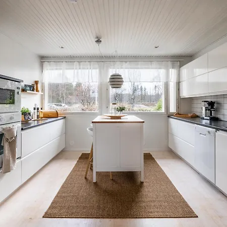 Lakeside Aurora Retreat By Booklapland Апартаменты Рованиеми