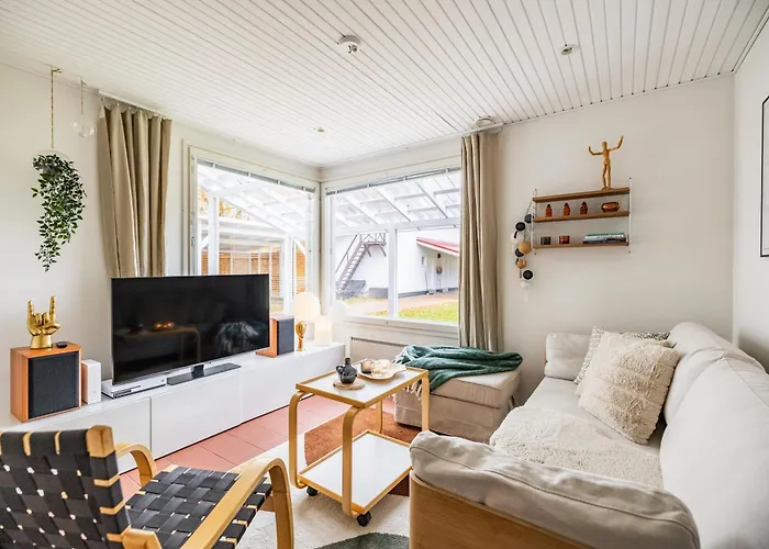 Lakeside Aurora Retreat By Booklapland Rovaniemi