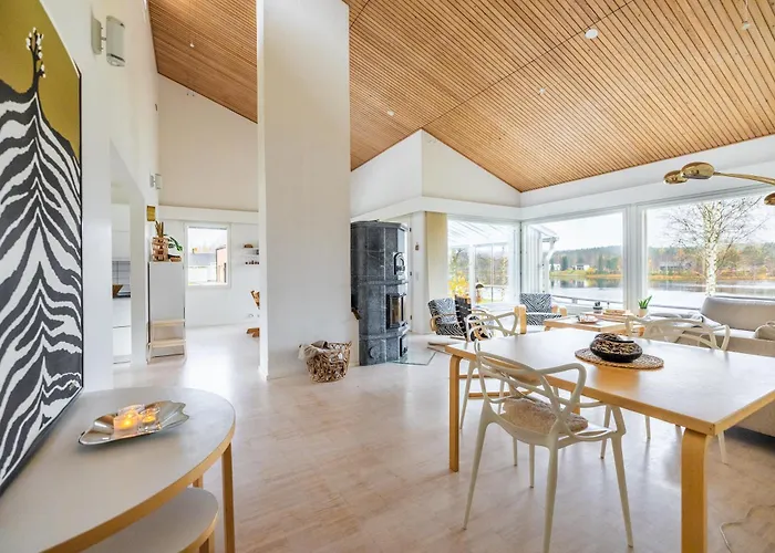 Appartamento Lakeside Aurora Retreat By Booklapland