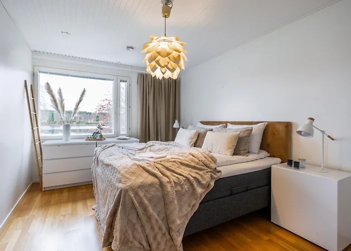 Lakeside Aurora Retreat By Booklapland Appartamento *