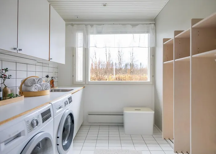 Lakeside Aurora Retreat By Booklapland Appartamento Rovaniemi