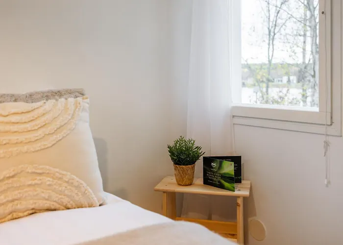 Appartamento Lakeside Aurora Retreat By Booklapland *